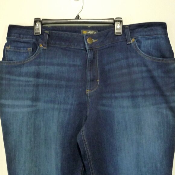 LEE JEANS SIZE 22W LONG STRAIGHT LEG STRETCH - Picture 3 of 9